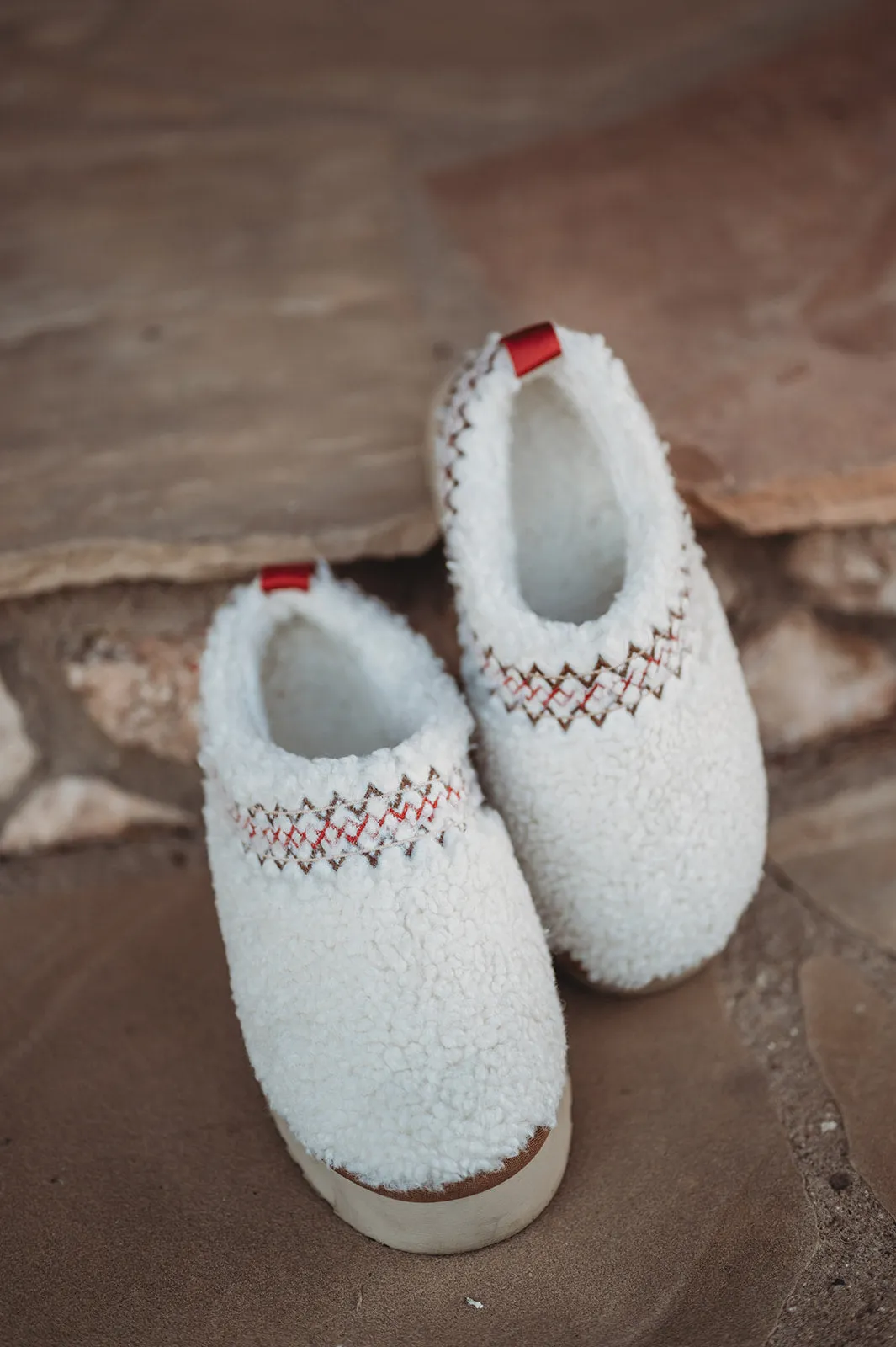 Chill Mood Cream Sherpa Slipper