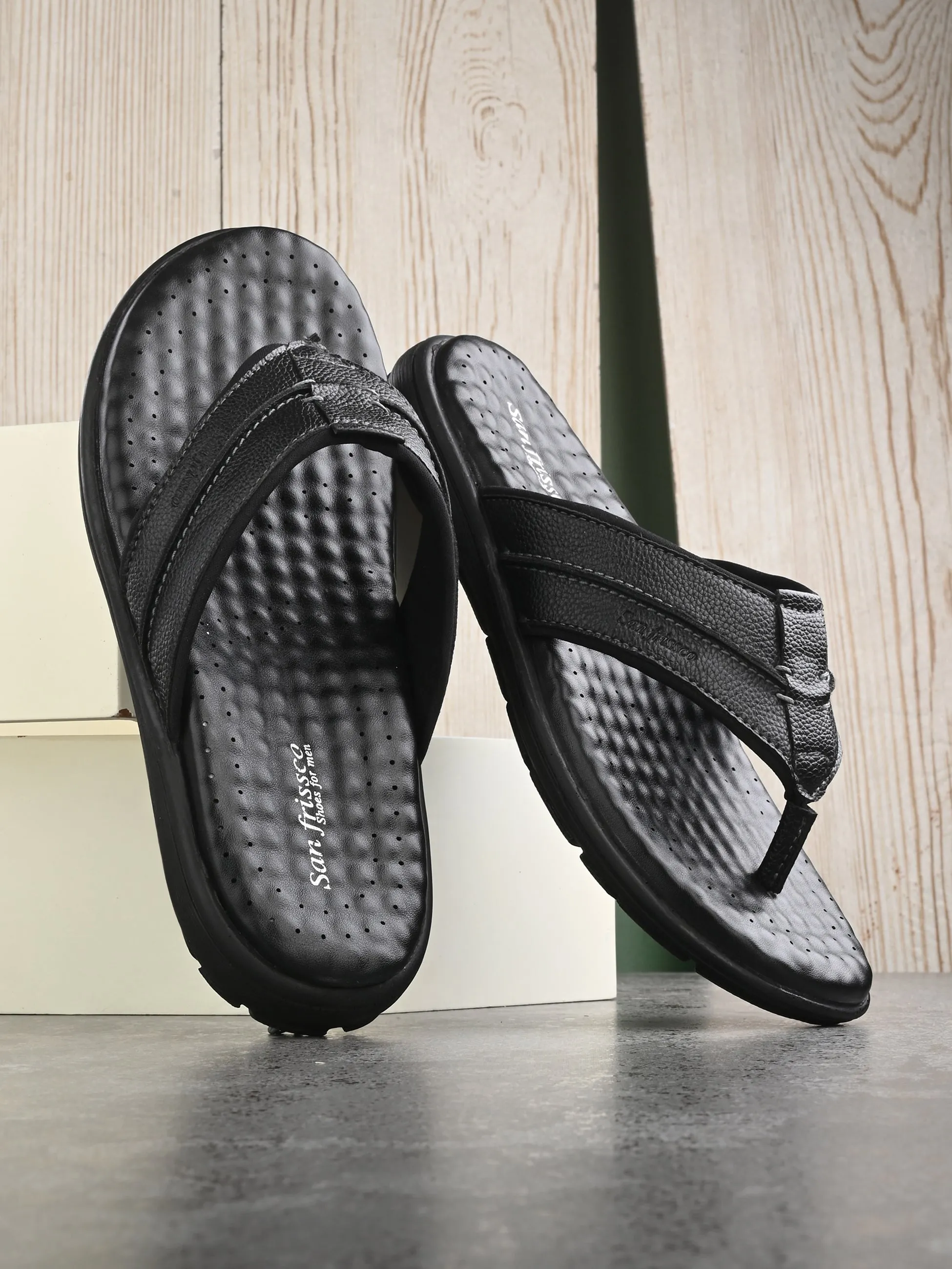 Elvis Black Thong Slippers