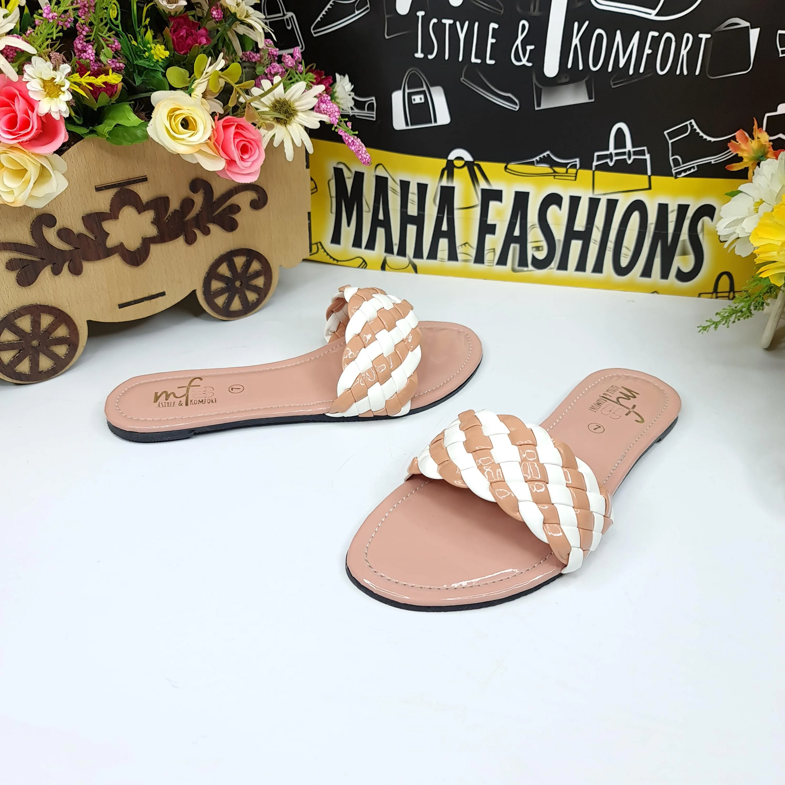 Pink White Patten Flat Slippers