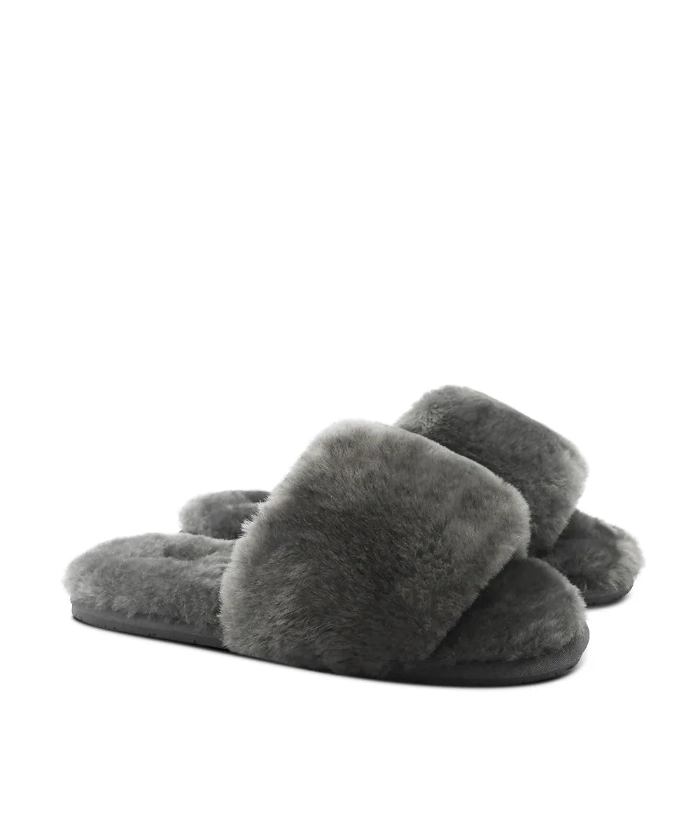 Women's UGG Fluffy Slipper