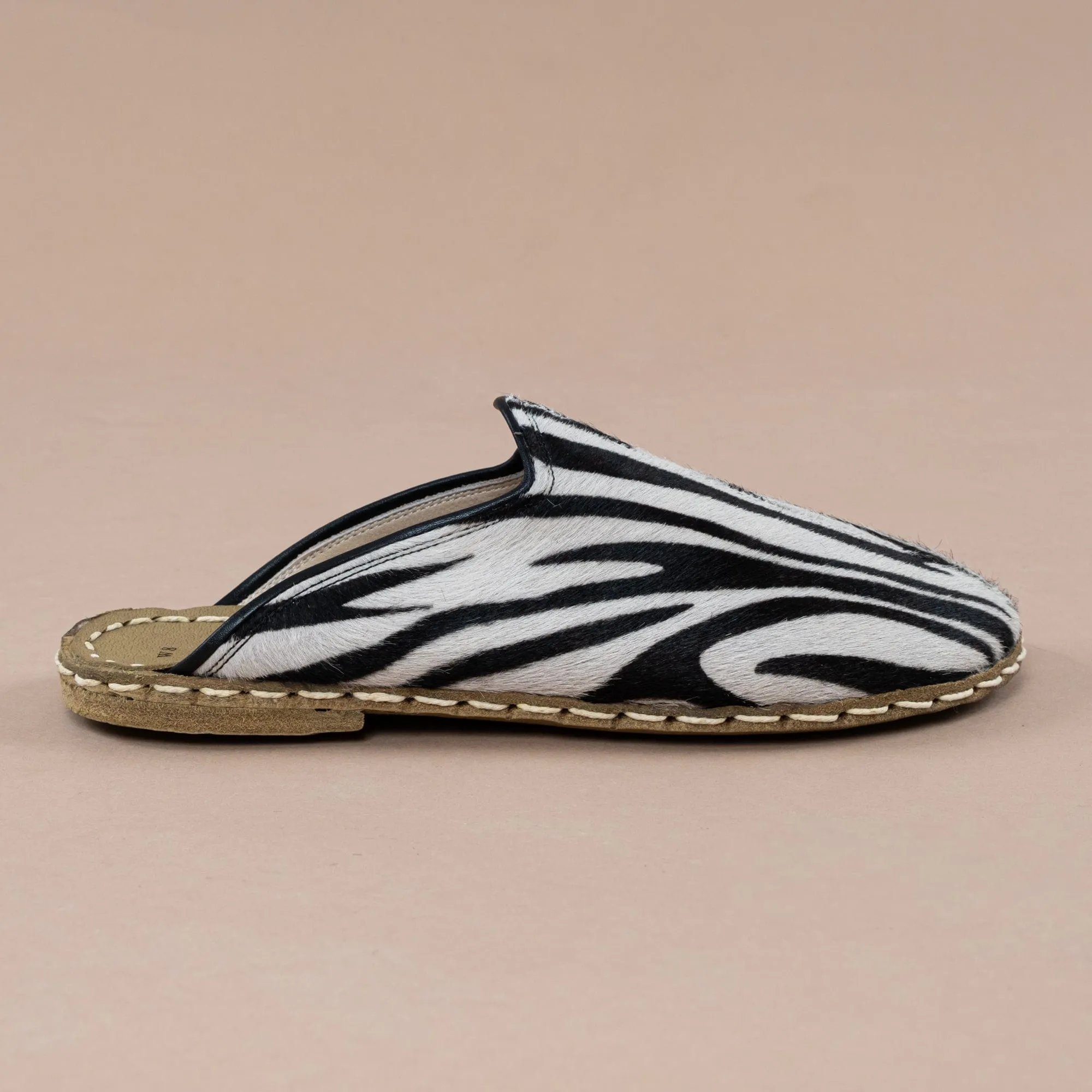 Women's Zebra Barefoot Slippers